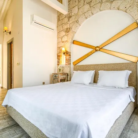 Hotel De Gold Alaçatı *