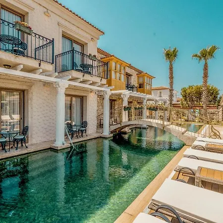 De Gold Alaçatı * Çeşme