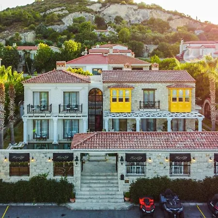 De Gold Alacati Otel *