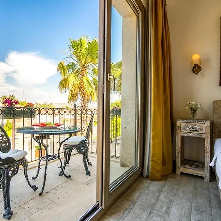 De Gold Alacati Otel